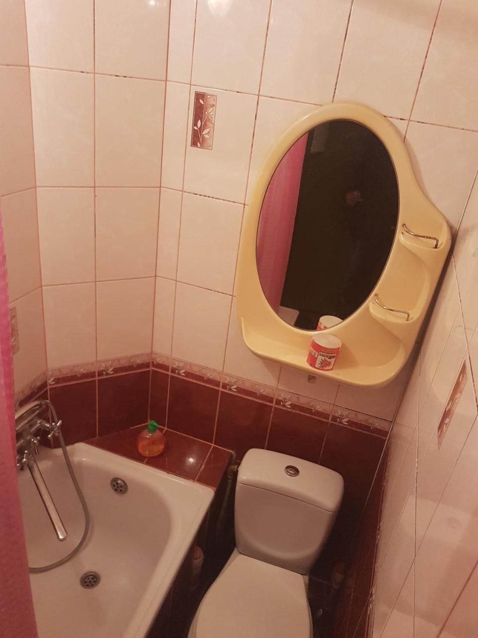 Аpartments Rivne Hotel Kvartira Автовокзал Центр Exteriér fotografie
